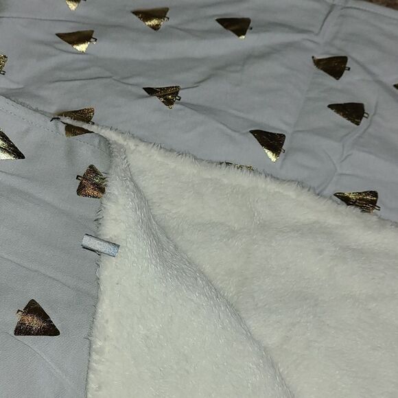 New with Tag Nordstrom Gray and Hold Trees with cream faux fur baby blanket. - Picture 3 of 4
